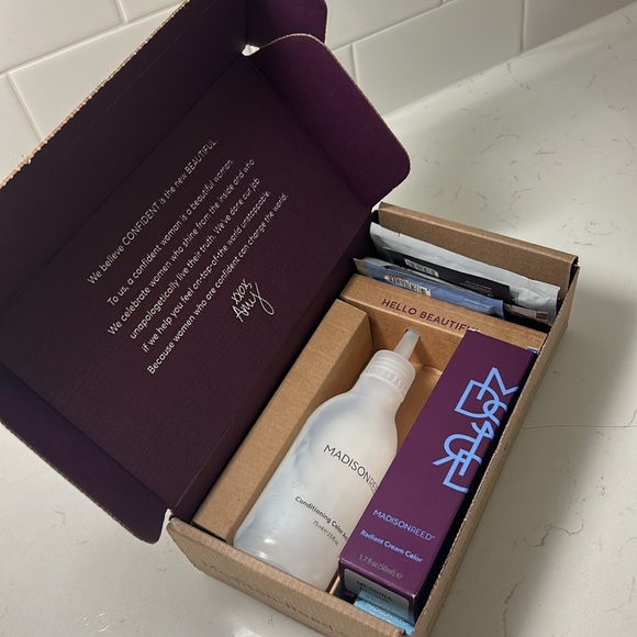 Madison Reed Radiant Hair Color Kit - Picture 6 of 10